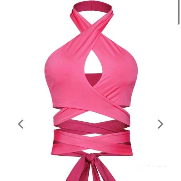 NWT Y2K Captivate Cross Front Halter Crop Top